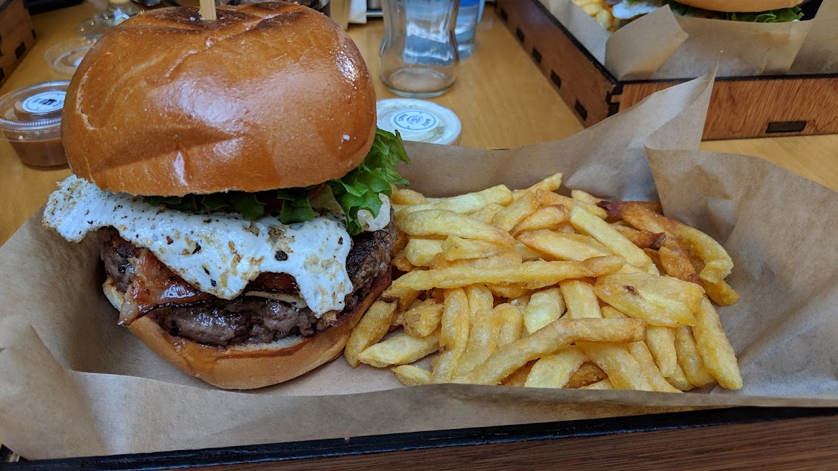 Burger Shop Nicosia-6