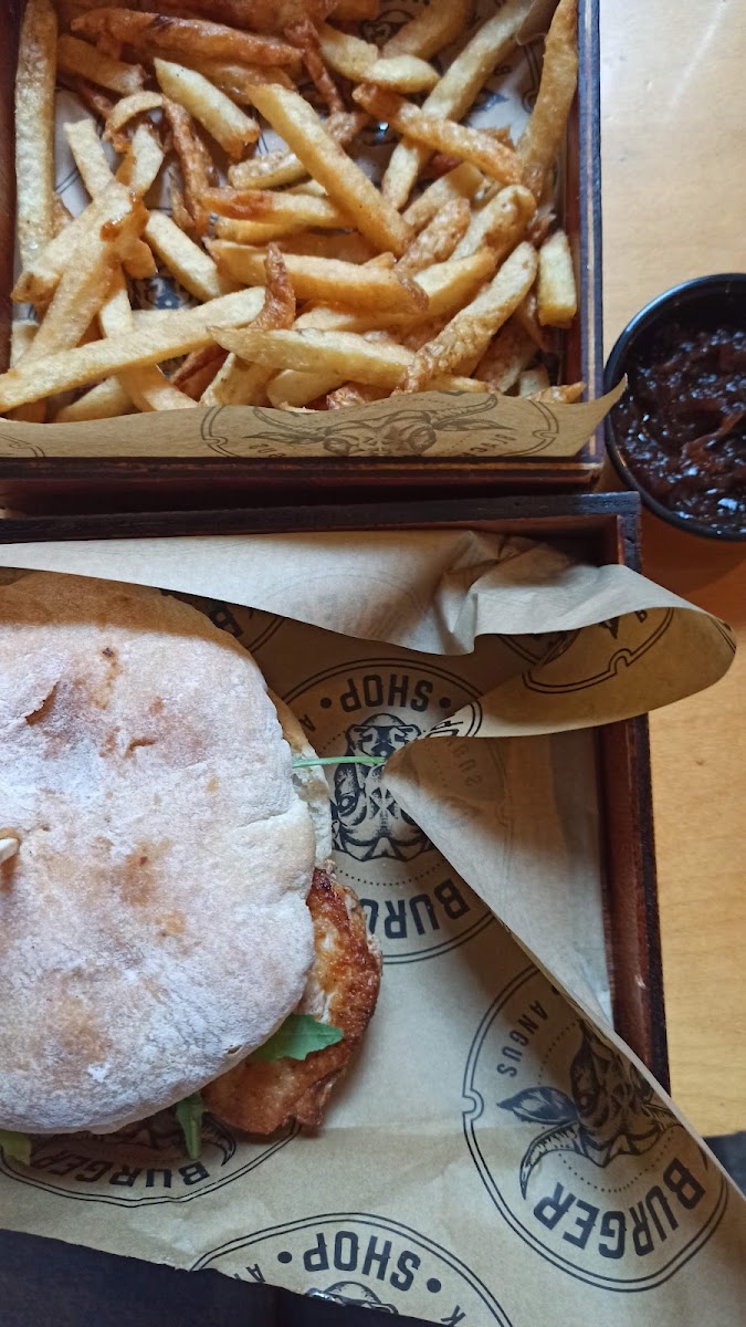 Burger Shop Nicosia-9